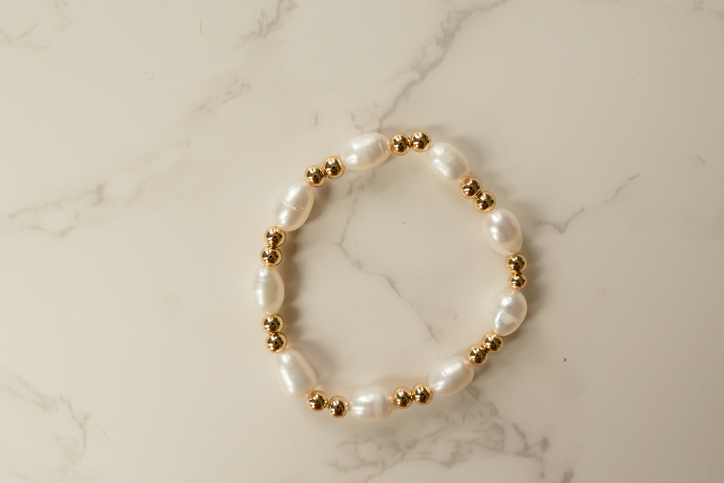 Luxe Pearl Bracelet