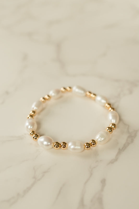 Luxe Pearl Bracelet