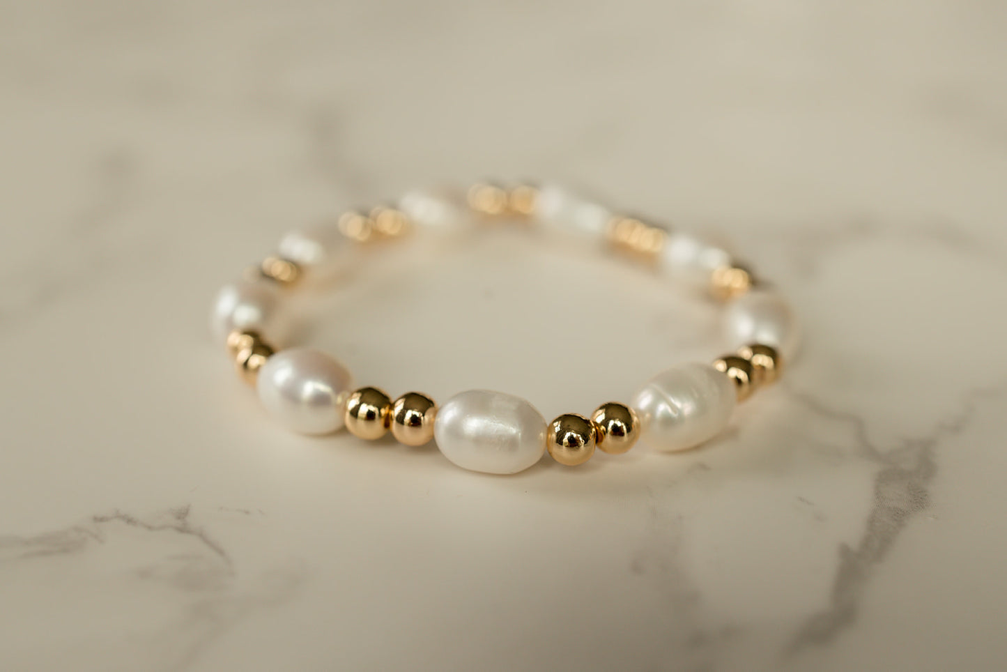 Luxe Pearl Bracelet