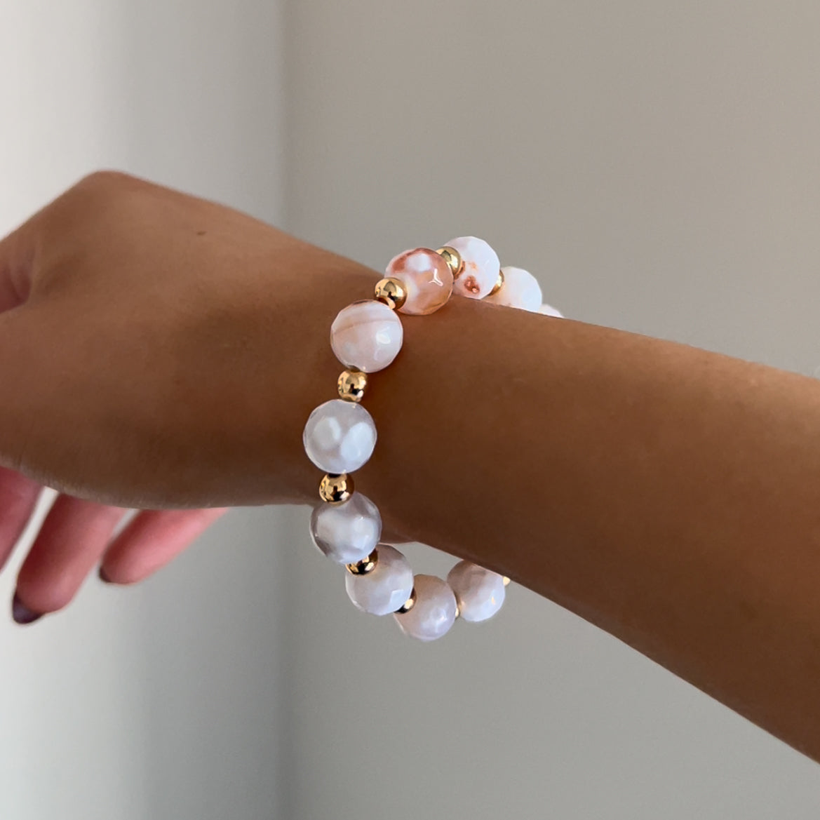 White Agate Gilded Stone Bracelet