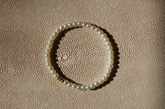 Everyday Pearl Bracelet