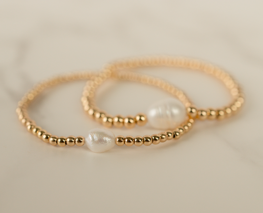 Purity Gold Pearl Bracelet