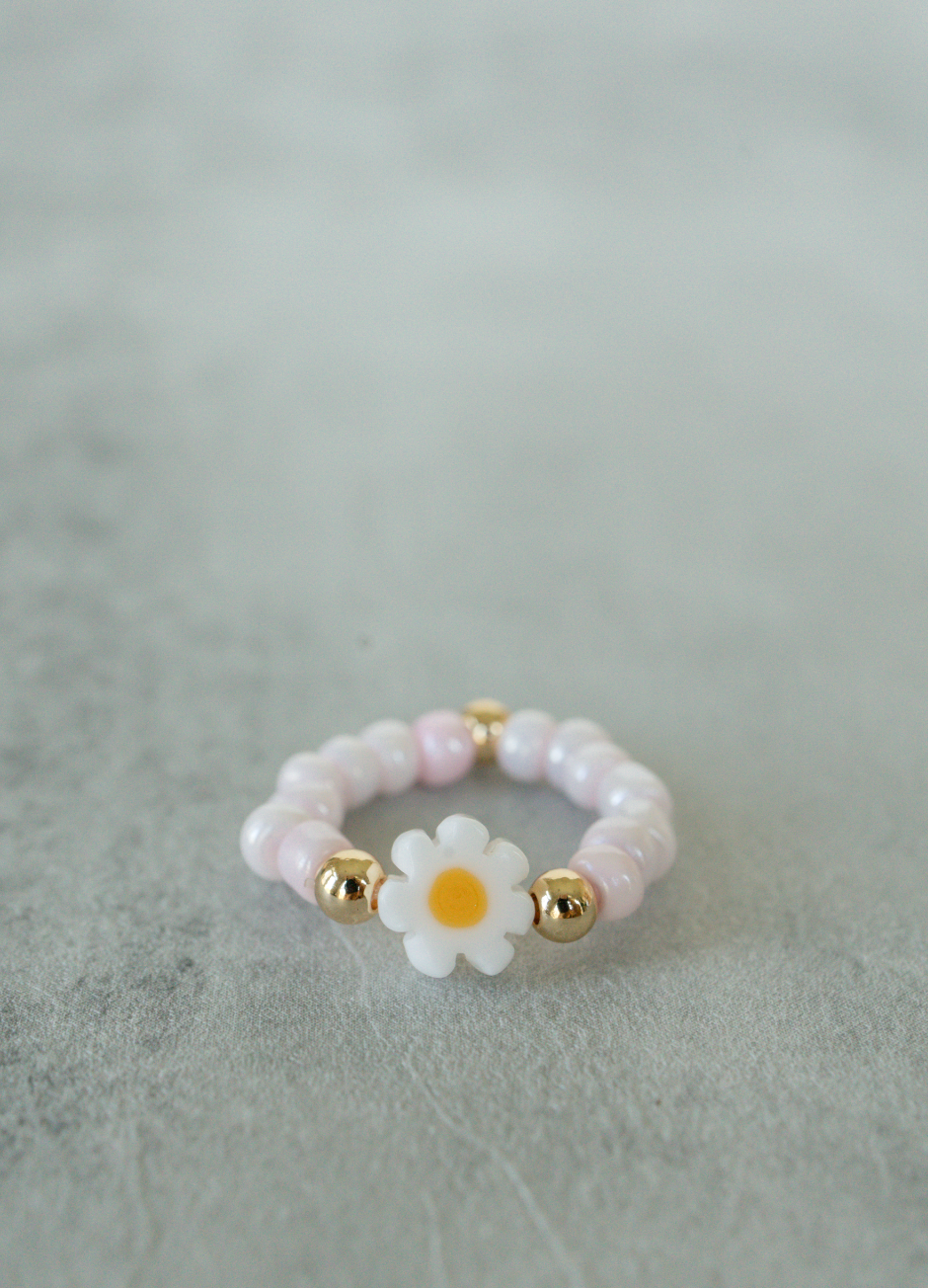 Daisy Delight Ring