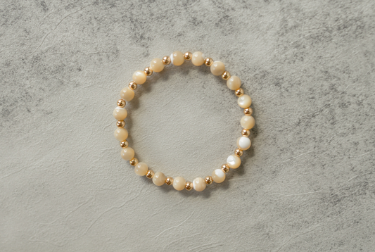 Round Shell Beaded Bracelet