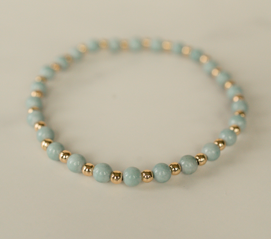 Blue Quartz Gilded Stone Bracelet